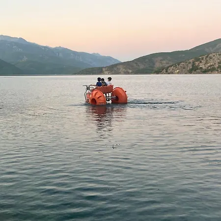 Hotel Bujtina Rragam