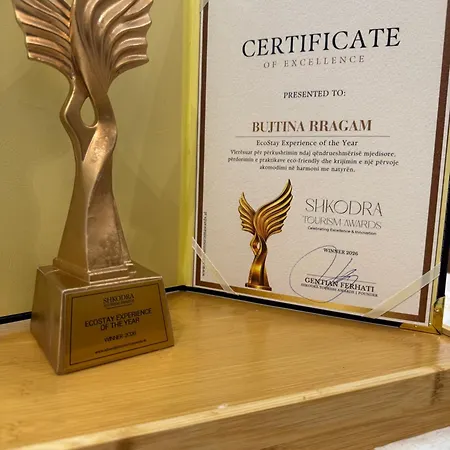 Bujtina Hotel Rragam