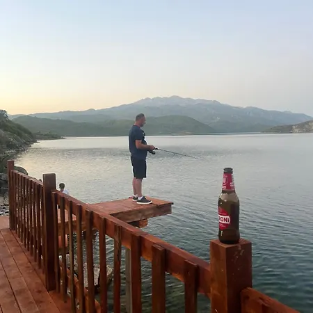 Bujtina *