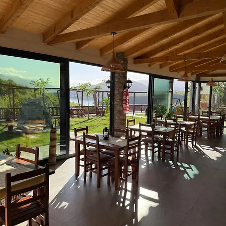 Hotell Bujtina