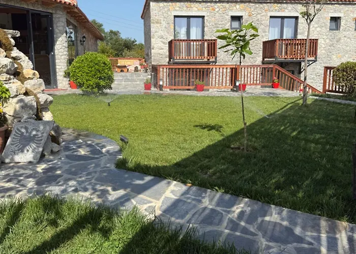 Hotel Bujtina Rragam