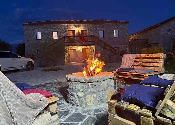 Hotell Bujtina