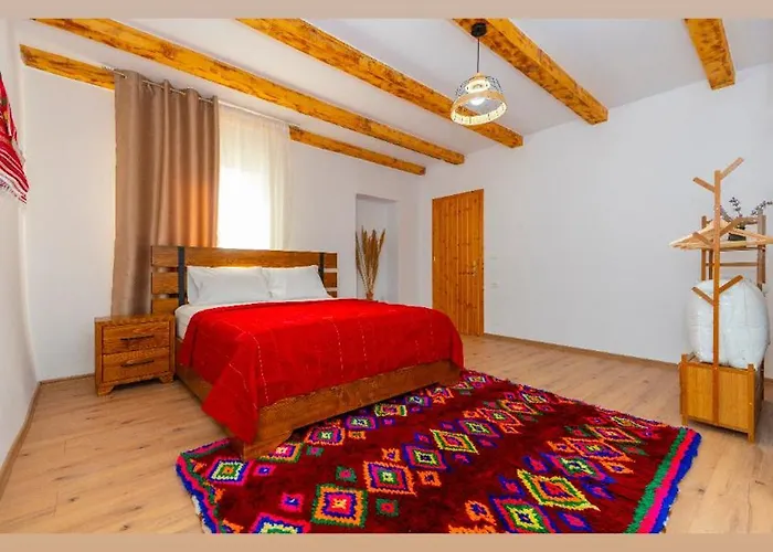 Hotell Bujtina